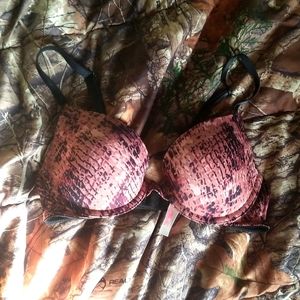 VS PINK Push Up Bra 32B